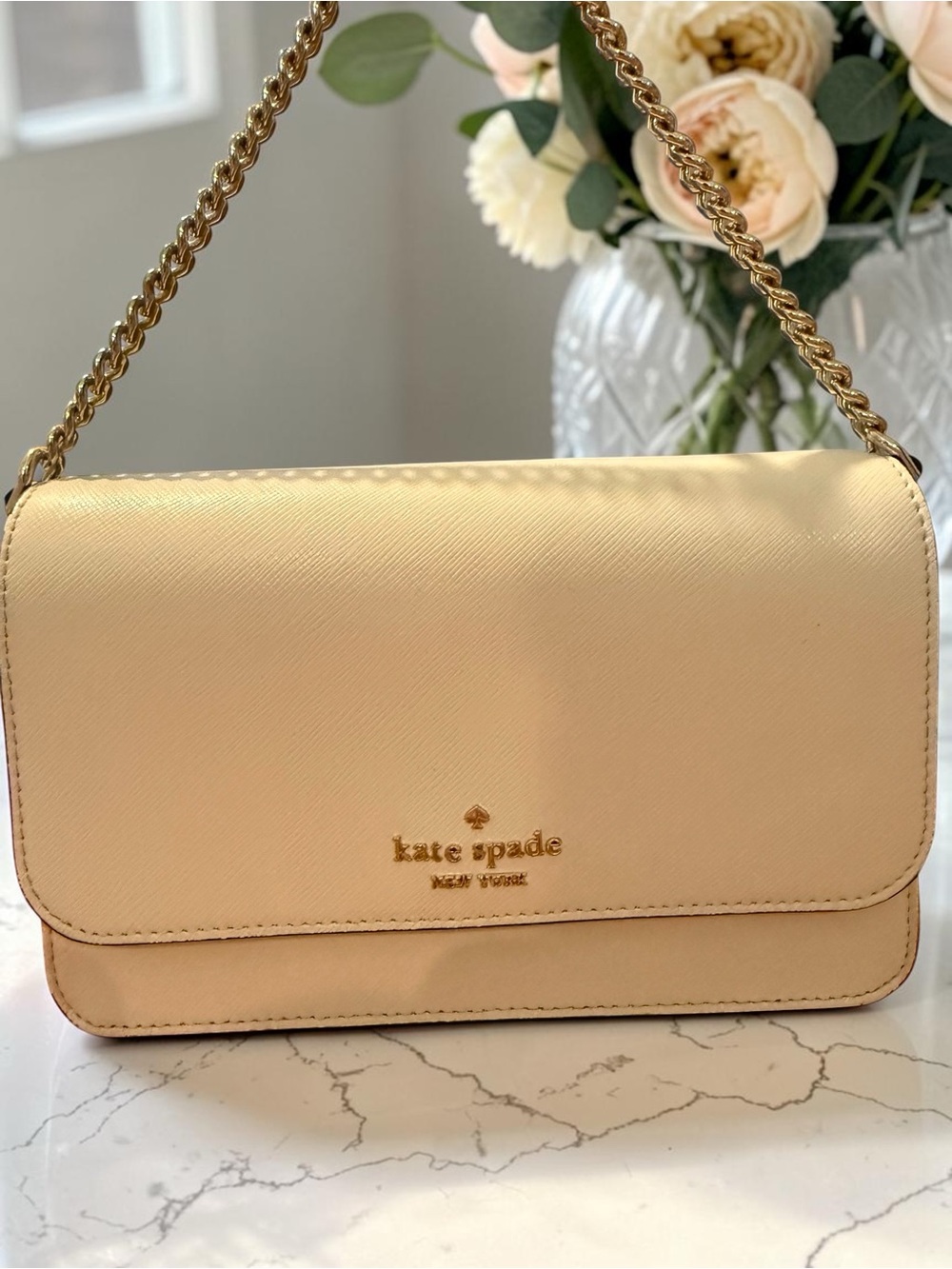Kate Spade New York Madison Willow Flap Crossbody – Saffiano Leather EUC